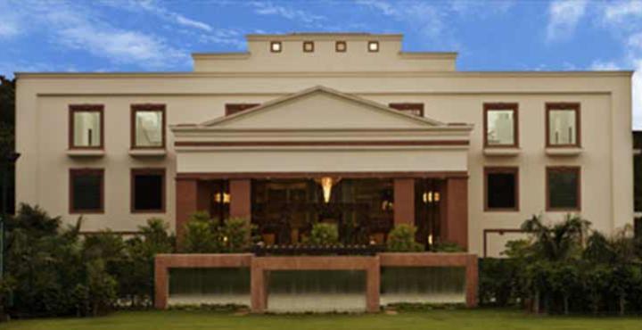 The Ocean Pearl Retreat Hotel New Delhi Bagian luar foto