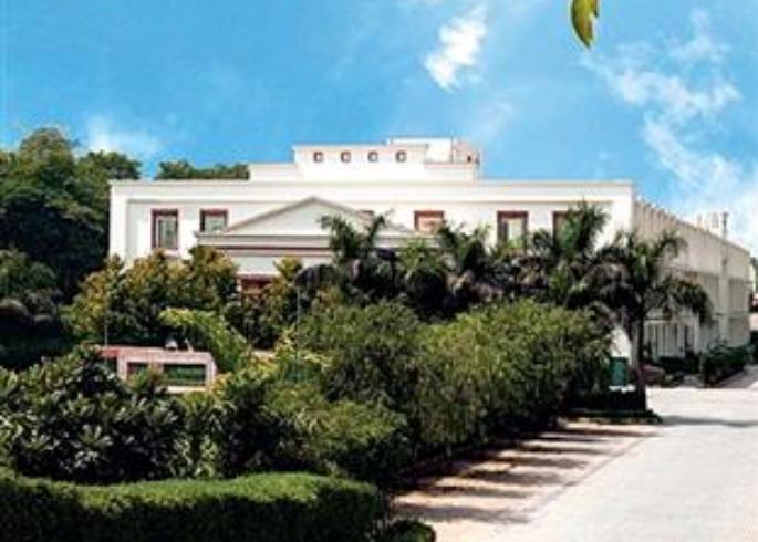 The Ocean Pearl Retreat Hotel New Delhi Bagian luar foto